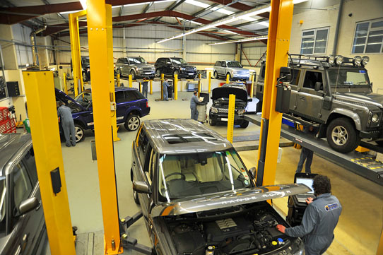 Eight vehicle lifts for lifting the complete Land Rover model range